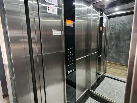 Departamento en Venta en Villa Lynch, USD 65.000