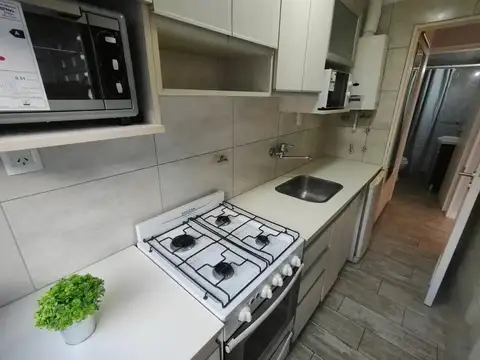 Departamento de 1 ambiente en Plaza Colon