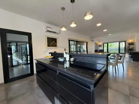 Casa en Alquiler en Valle Escondido Los Soles, USD 3.500