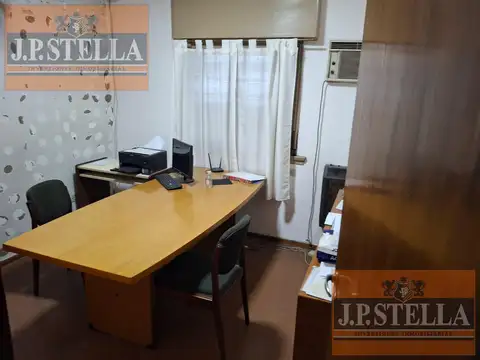 Local en Venta en Centro, USD 450.000