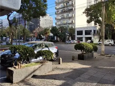 AV. LIBERTADOR 2300, Piso 3