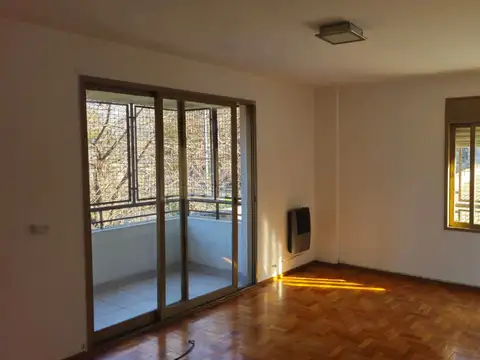 Avenida Francisco Beiró 5100, Piso 1