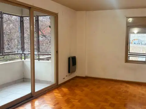 Avenida Francisco Beiró 5100, Piso 1