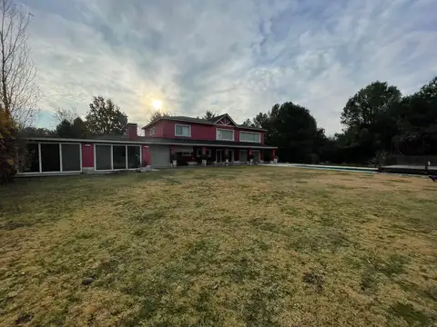 Casa en Venta en El Nacional Club De Campo, USD 415.000