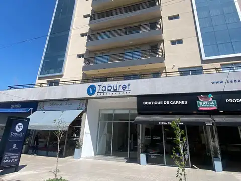 Departamento tres ambientes en venta en  Ituzaingo centro