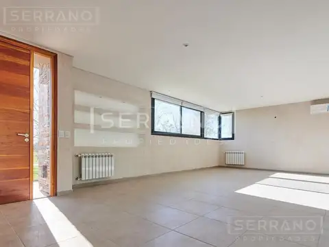 JHO.Venta Casa 4 ambientes con pileta Barrio Náutico el Cazal, Escobar