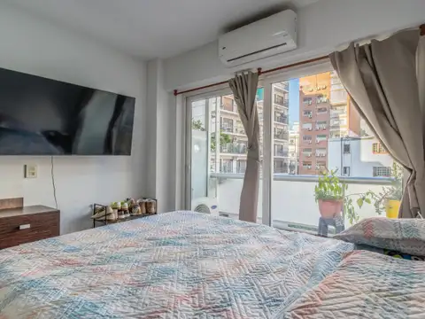 Venta. Monoambiente con balcón en Recoleta.