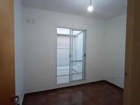 Departamento en Venta en Ramos Mejia, USD 45.000