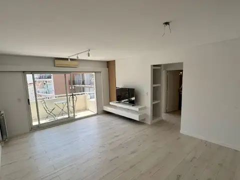 Guatemala 5000, Piso 9