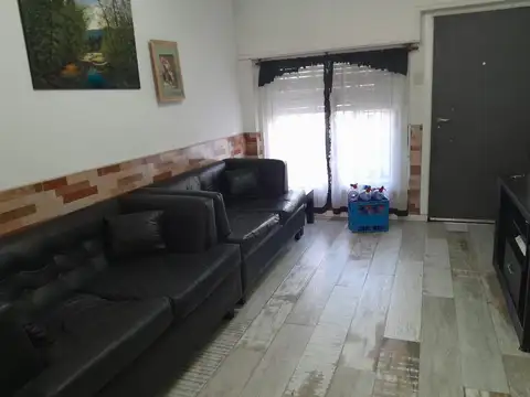 Casa En Alquiler en VIRREY DEL PINO 