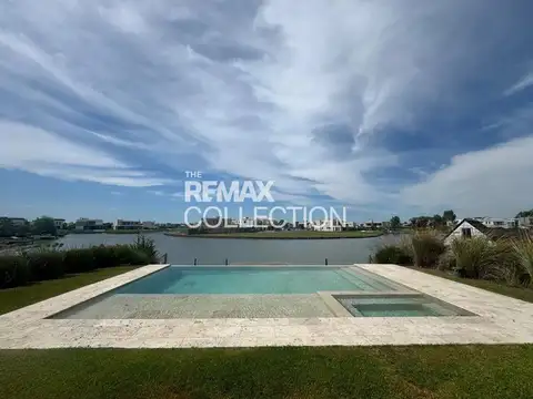 VENTA CASA FONDO LAGUNA TERRALAGOS