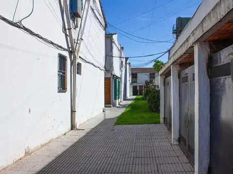 Depto Tipo Casa en Venta 31 años