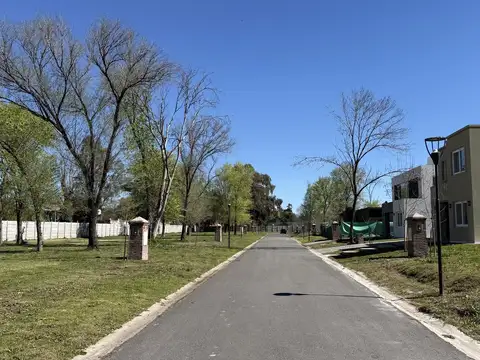 Lote 33 Barrio Cerrado el Vivero Av Los Olivos 1705