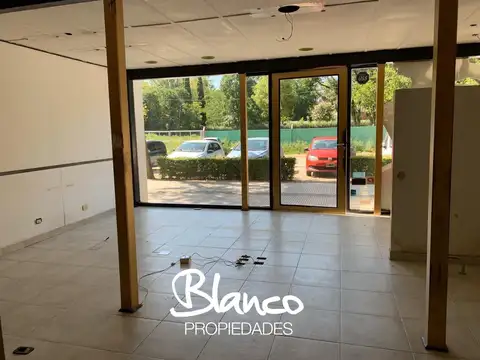 Local en Alquiler en Pilar, $ 1.300.000