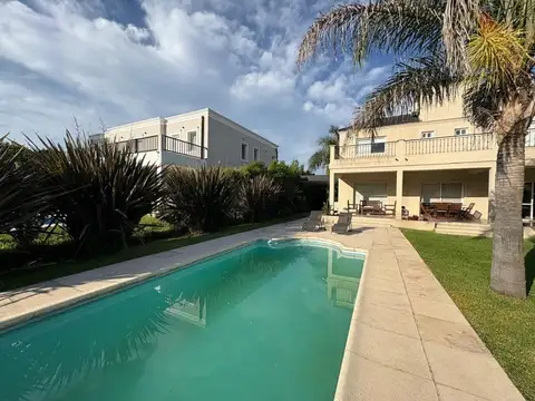 CASA EN ALQUILER PERMANENTE HARAS SANTA MARIA