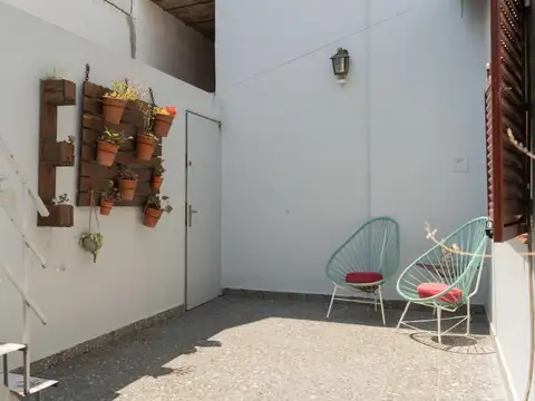 Depto Tipo Casa en Venta de 4 ambientes