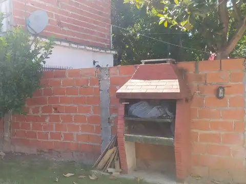 Depto Tipo Casa en Venta en Ituzaingo, USD 40.000