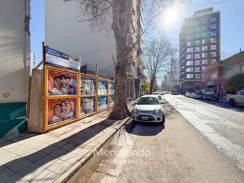 Terreno en Venta 8  mts Frente