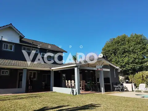 Casa en Venta en Campos De Álvarez, USD 320.000