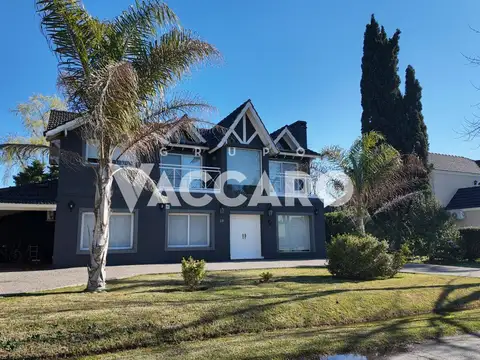 Casa en Venta de 4 dormitorios