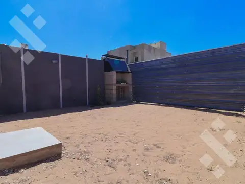 Depto Tipo Casa en Venta en Plottier, USD 90.000