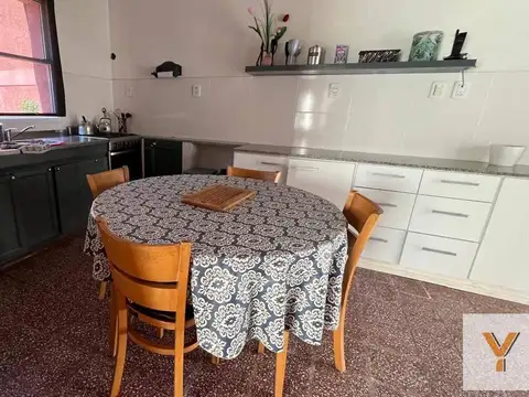 Casa en venta - 3 Dormitorios 2 Baños - Mercedes