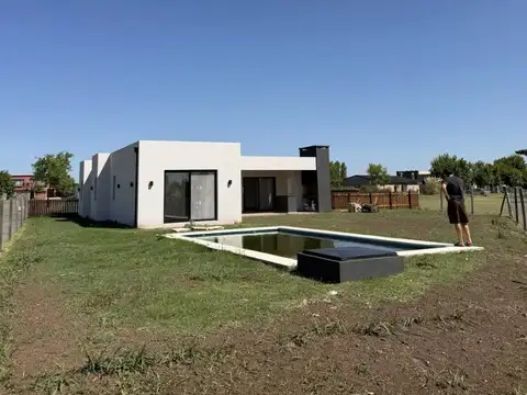 Casa en Venta en Zelaya, USD 195.000
