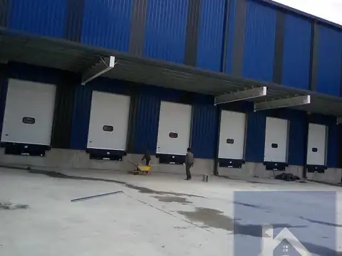 Nave Industrial en Benavidez