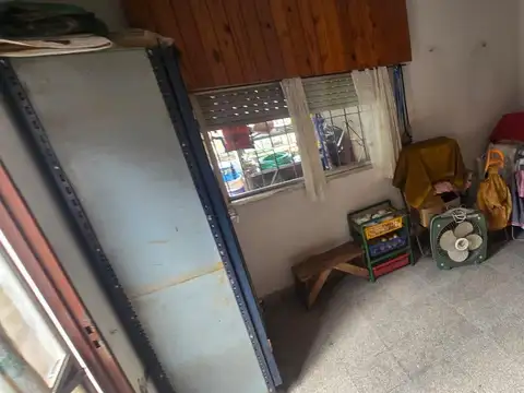 Depto Tipo Casa 4 ambientes con 2 baños