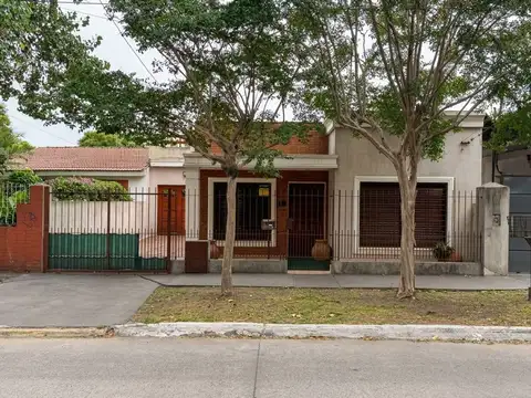 VENTA CASA FLORENCIO VARELA