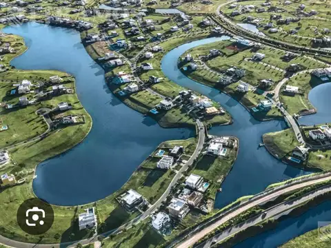 Lote al agua en Marinas - Puertos del Lago - Escobar