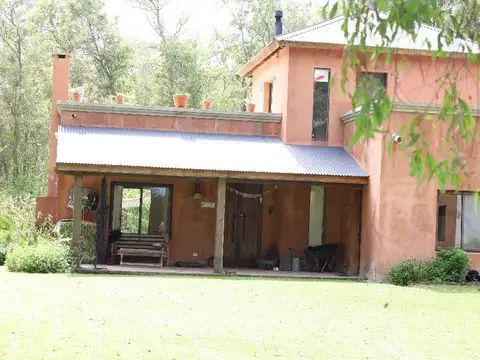  Venta Casa en lote de 8000 m2 