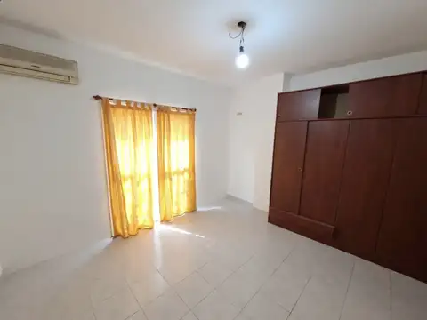 Venta depto 2 amb con patio