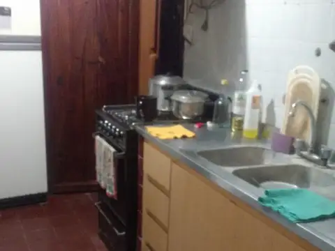 Depto Tipo Casa en Venta con 1 cocheras