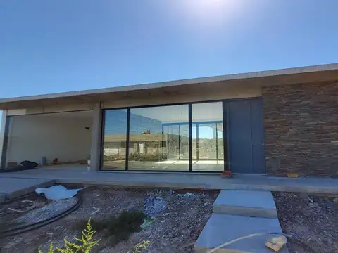 Casa en Venta en Centenario, USD 350.000