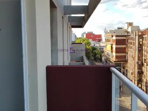 Excelente departamento de 3 ambientes a ESTRENAR en tercer piso con balcón