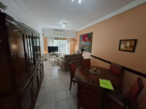 Depto Tipo Casa 5 ambientes con 2 baños