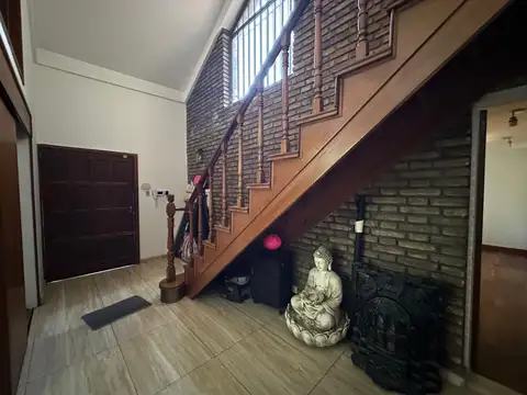 Casa en Alquiler de 5 dormitorios