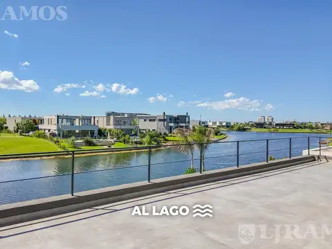 A ESTRENAR. 4 DORMITORIOS EN SUITE. A LAGUNA.