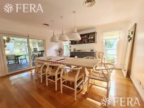 Casa en Venta al Este