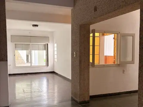 Casa en Venta en Abasto, USD 160.000