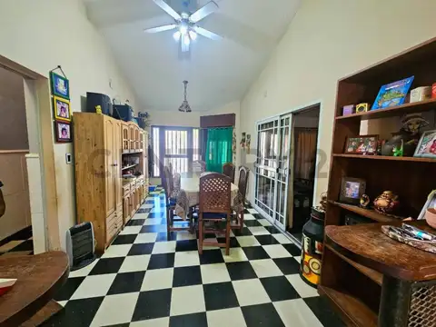 Casa en Venta en Granadero Baigorria, USD 99.000