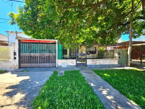 Casa en venta con jardin amplio