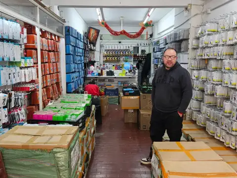 Local en Alquiler en Once, $ 5.000.000