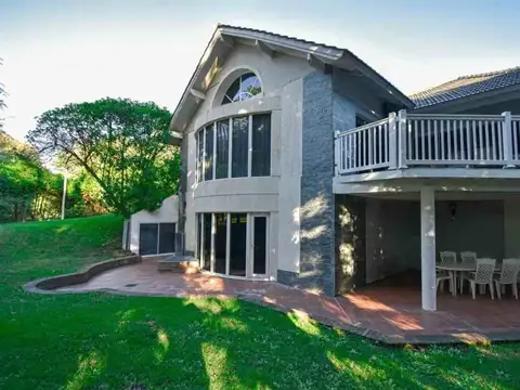 Lambertiana Esquina Caburé 100, Cariló, Pinamar, Buenos Aires