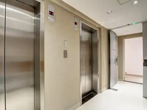 Oficina 3 ambientes con 3 baños