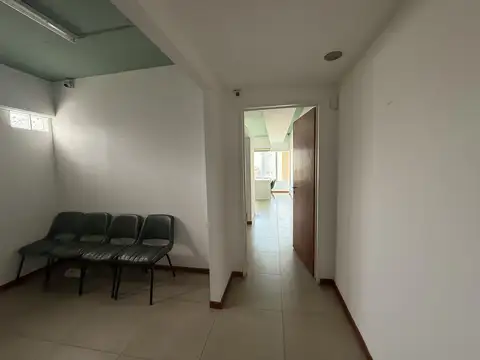Oficina   Cochera en San Telmo - Excelentes accesos