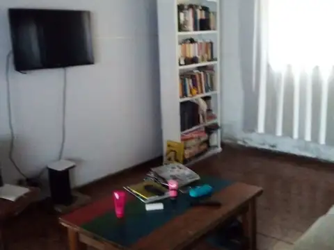 Casa en Venta en Rafael Calzada, USD 120.000