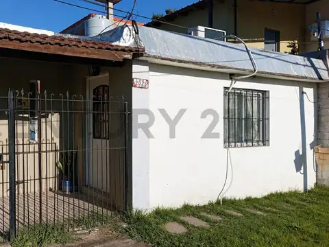Casa 3 Ambientes en Alquiler – Barrio La Mascota, Benavidez
