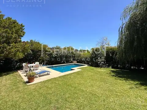 Casa en venta en La Delfina, Pilar. Apta Crédito.